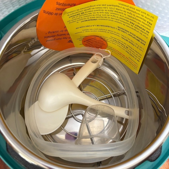 Pioneer Woman Instant Pot IP-Lux60 Vintage Floral Aqua 6 QT Pressure Cooker - Picture 2 of 8